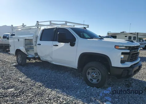 2024 Chevrolet Silverado C2500 Heavy Duty from USA, damaged, VIN 1GC1WLE77RF186186